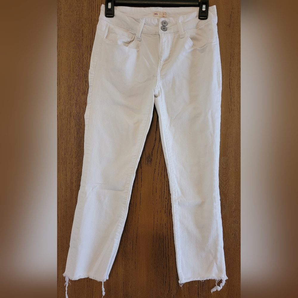 Juniors SO Cropped Size 5 Jeans
